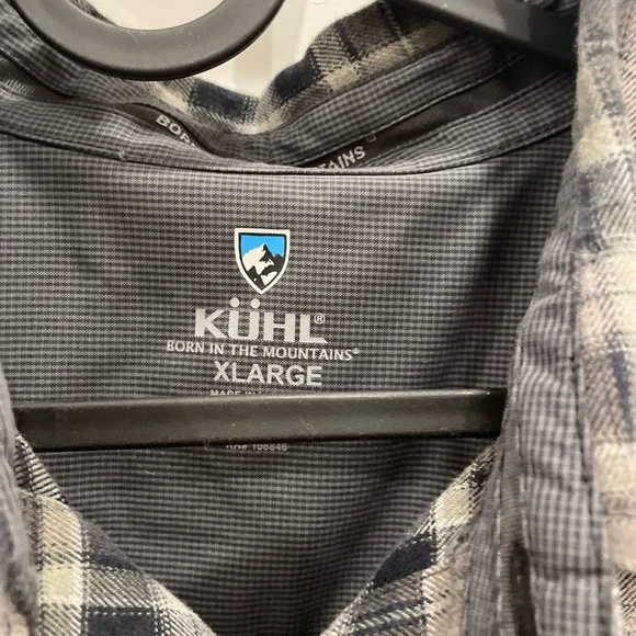Kuhl Men's Black and Gray Plaid Button Down Shirt - Picture 2 of 6